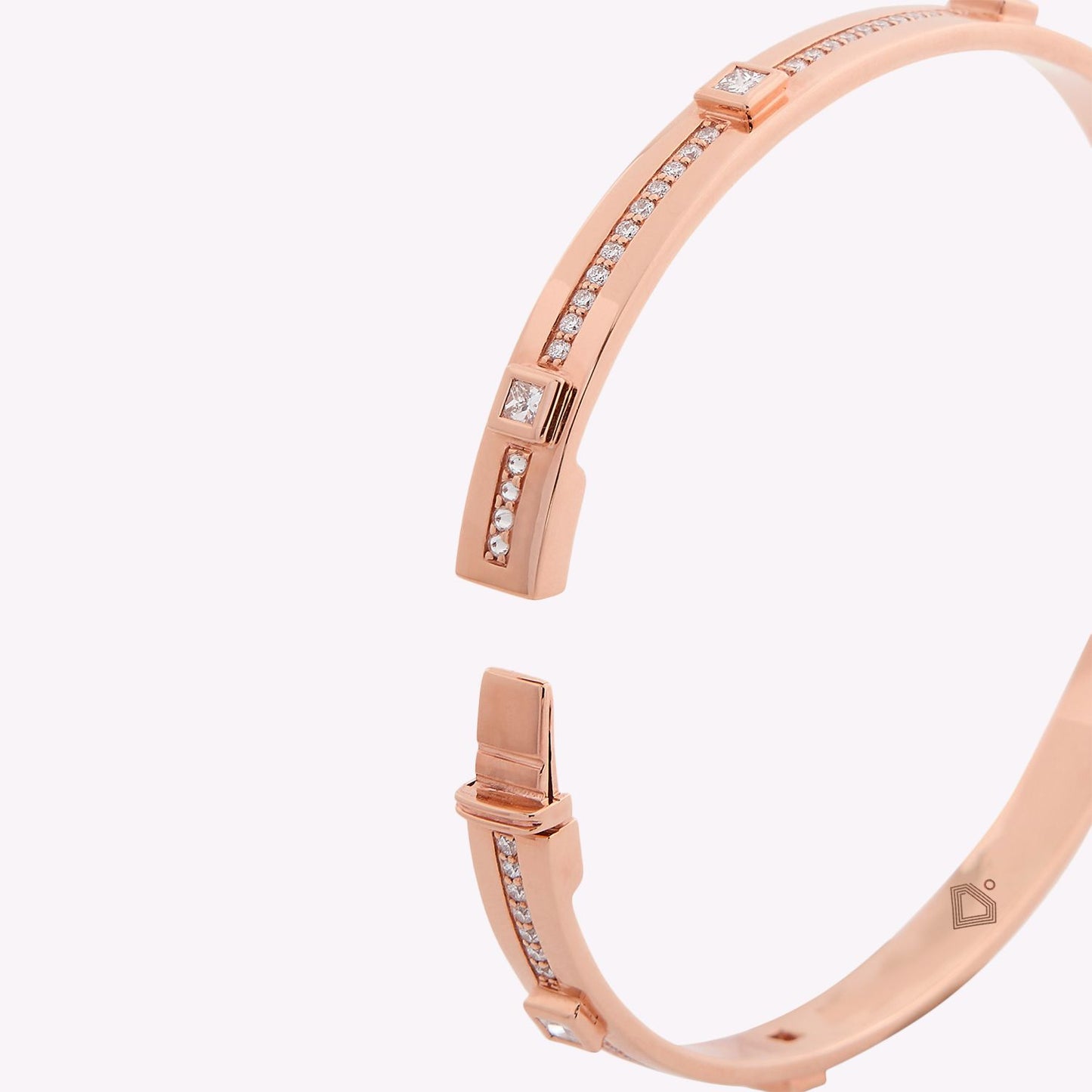 Meziena Signature Collection