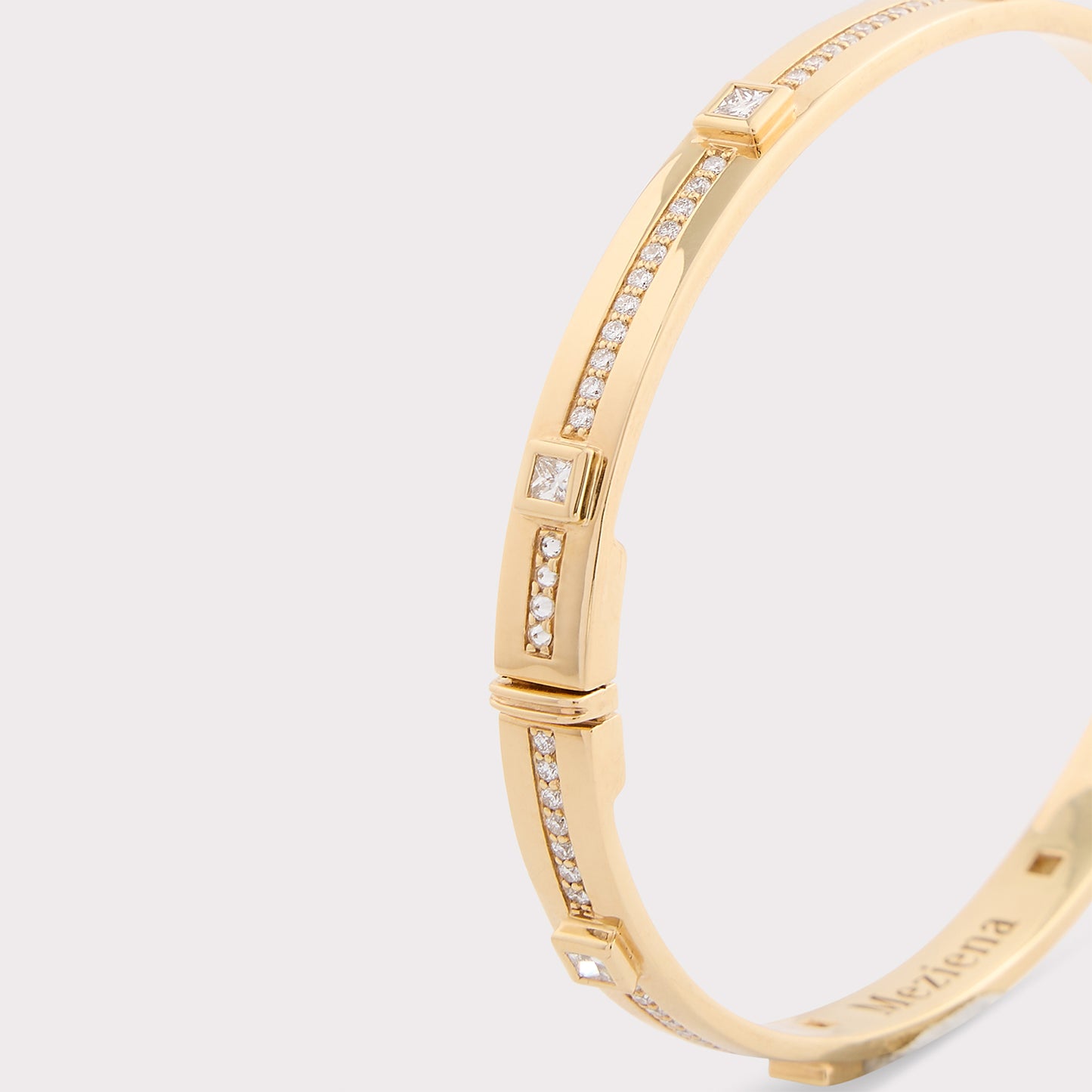 Meziena Signature Collection